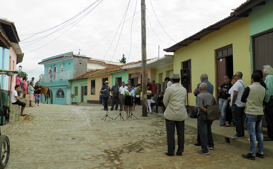 Actos de inauguración IV Fase Rehabilitación residencial en el Barrio de las Tres Cruces Actos de inauguración IV Fase Rehabilitación residencial en el Barrio de las Tres Cruces