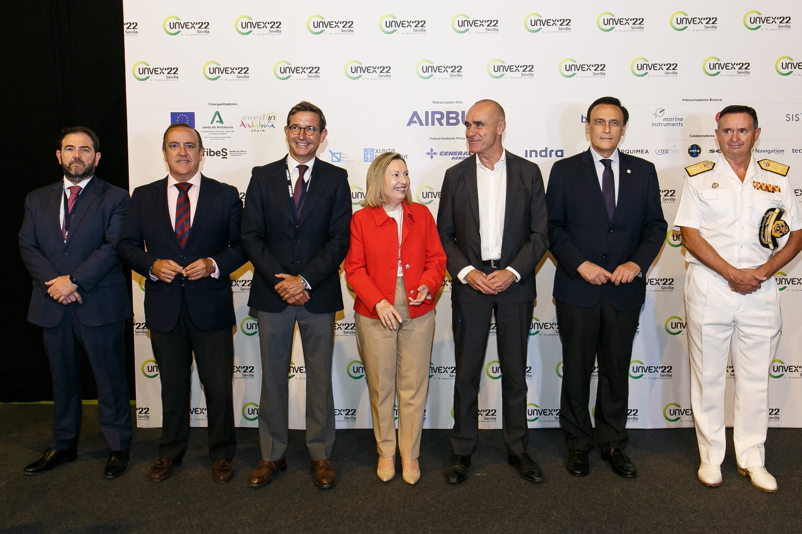 Representantes institucionales en la inauguración de UNVEX