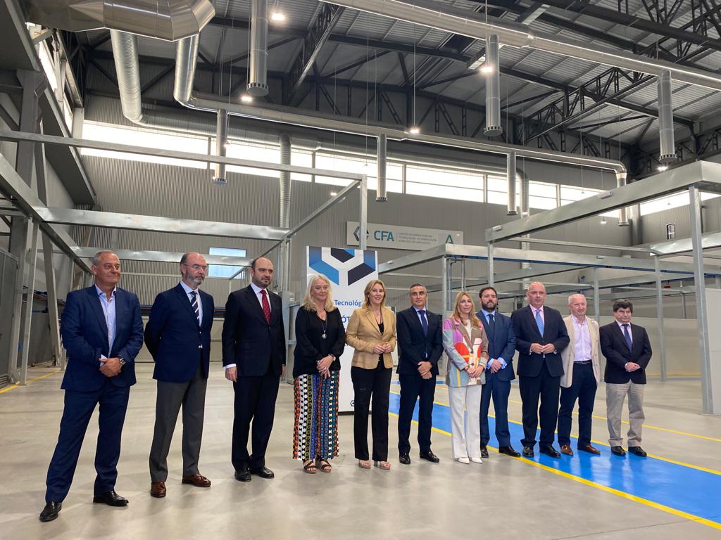 La consejera de Economía, Hacienda y Fondos Europeos, Carolina España, en la visita al CFA