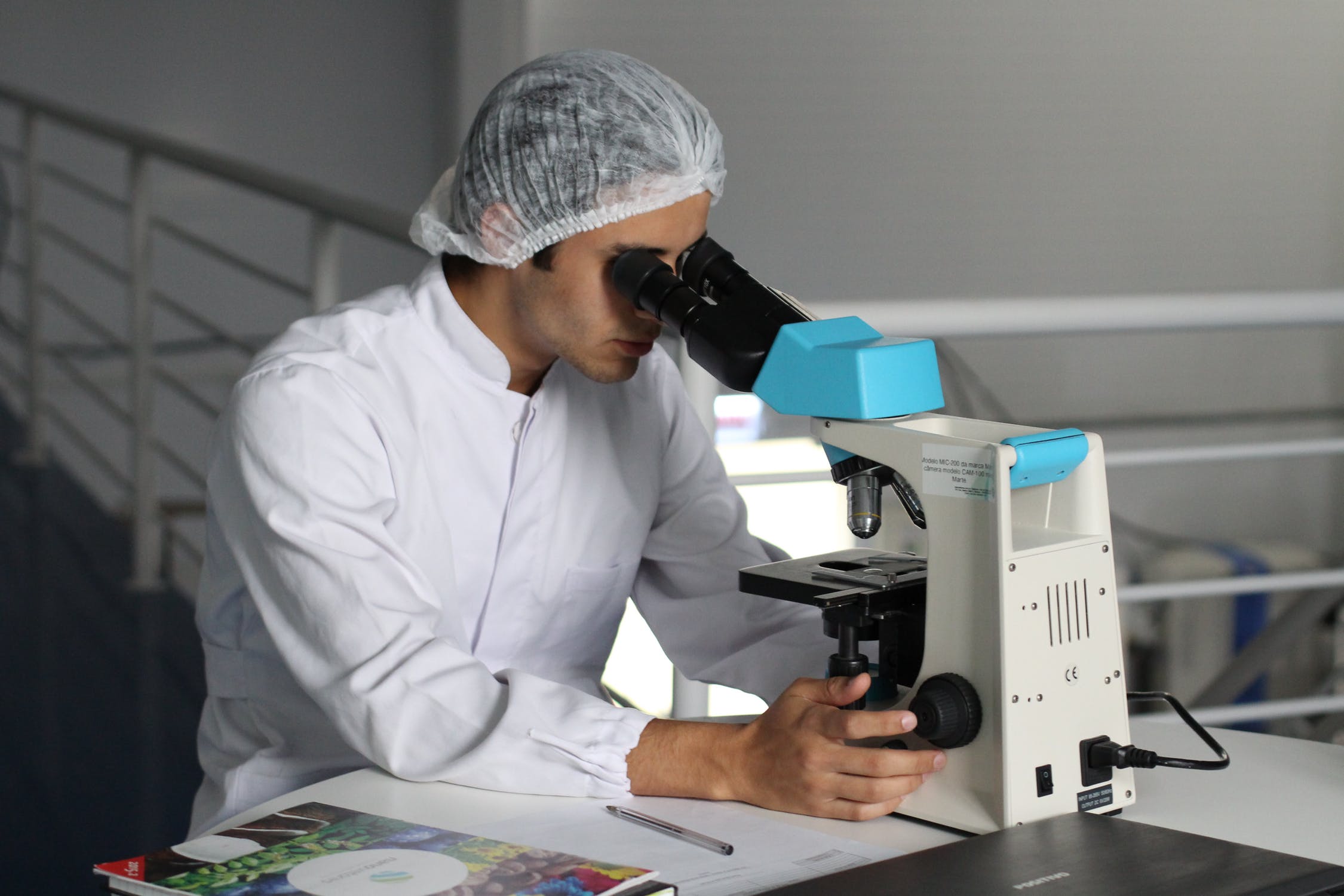 Imagen de archivo de un investigador