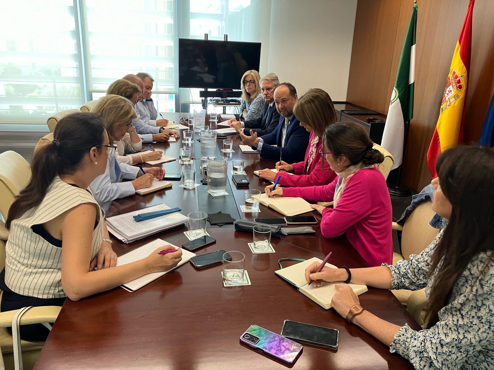 Reunión con secretarios generales provinciales de las Delegaciones Territoriales