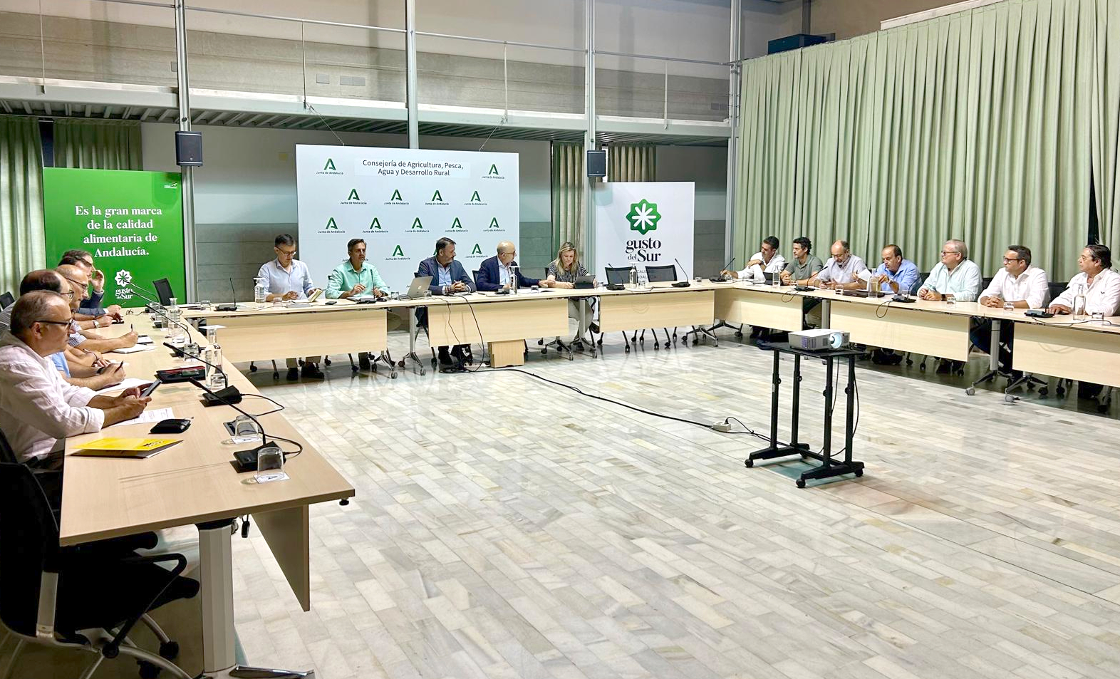 Reunión de la Mesa Andaluza de los Cítricos