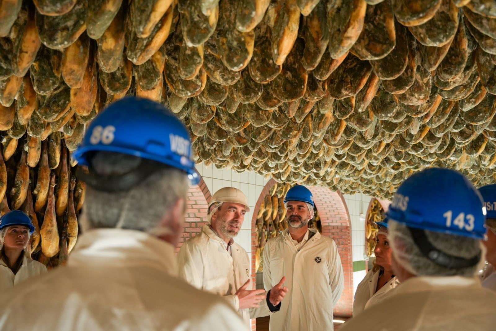 Fernández-Pacheco durante la visita