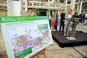 La consejera Marifrán Carazo presenta la alternativa seleccionada en los Talleres y Cocheras del Metro.