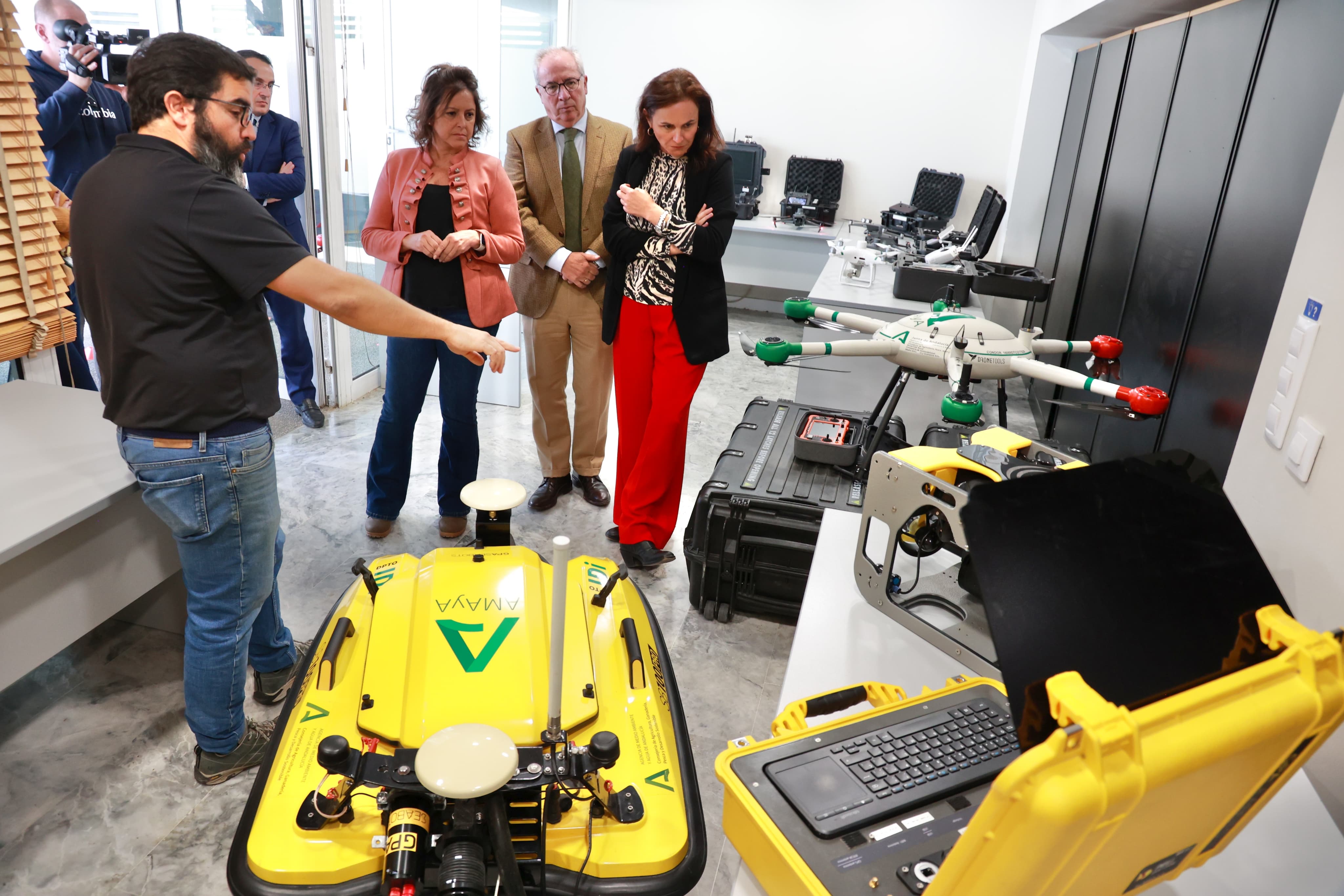 Laboratorio Andaluz de Referencia de la Calidad del Aire (LARCA) y el Centro de Datos de Calidad Ambiental (CDCA).