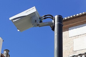 Instalación de cámaras en el metro de Granada.