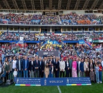  Numeroso público en Huelva, en la gala inaugural de Gañafote Cup 2025