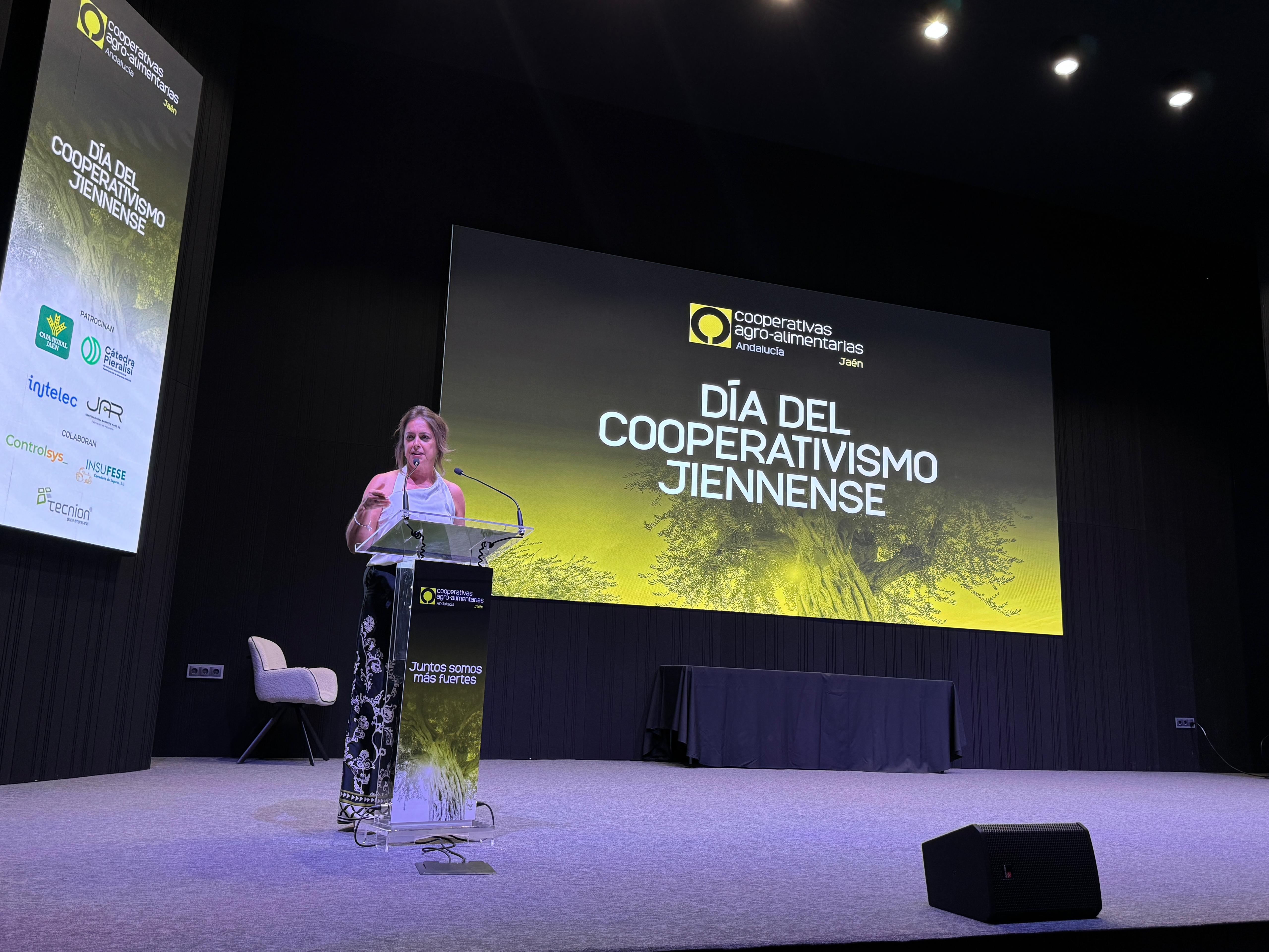 Catalina García, durante su intervención en la clausura del acto.