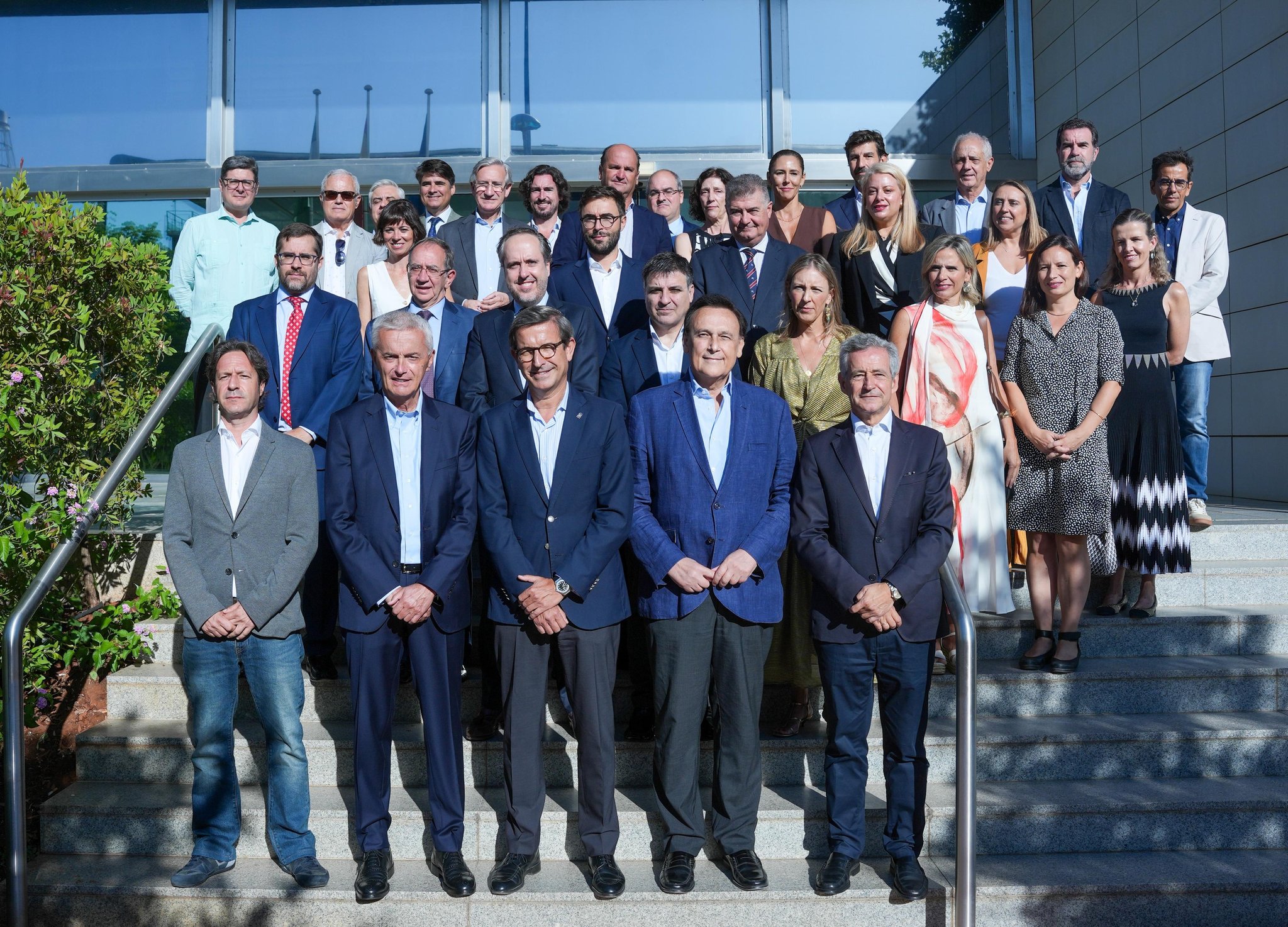 Andalucía y Clean Aviation unen sus fuerzas hacia una aeronáutica más competitiva y sostenible.