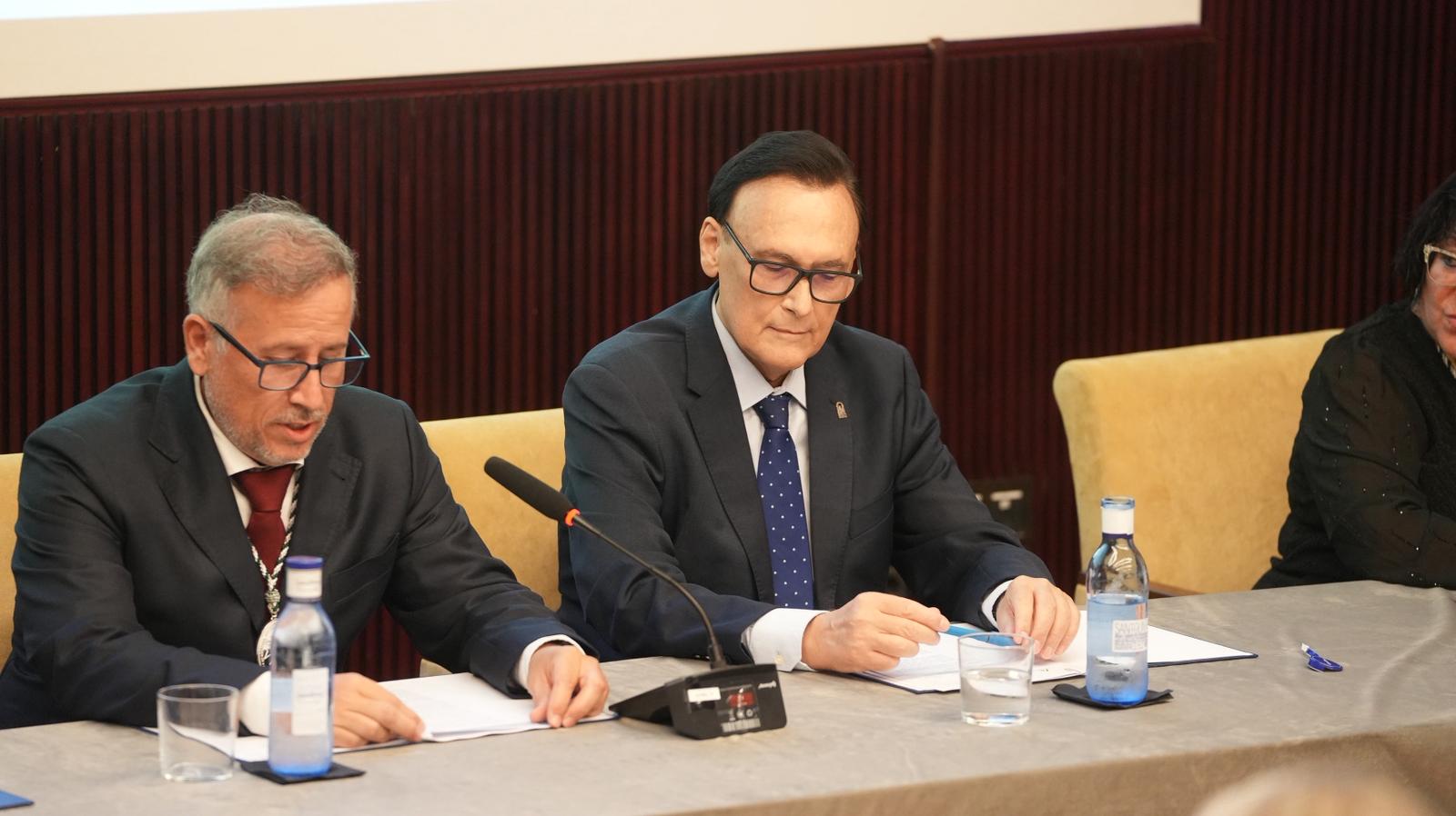 Villamandos en la Academia Andaluza de Enfermería