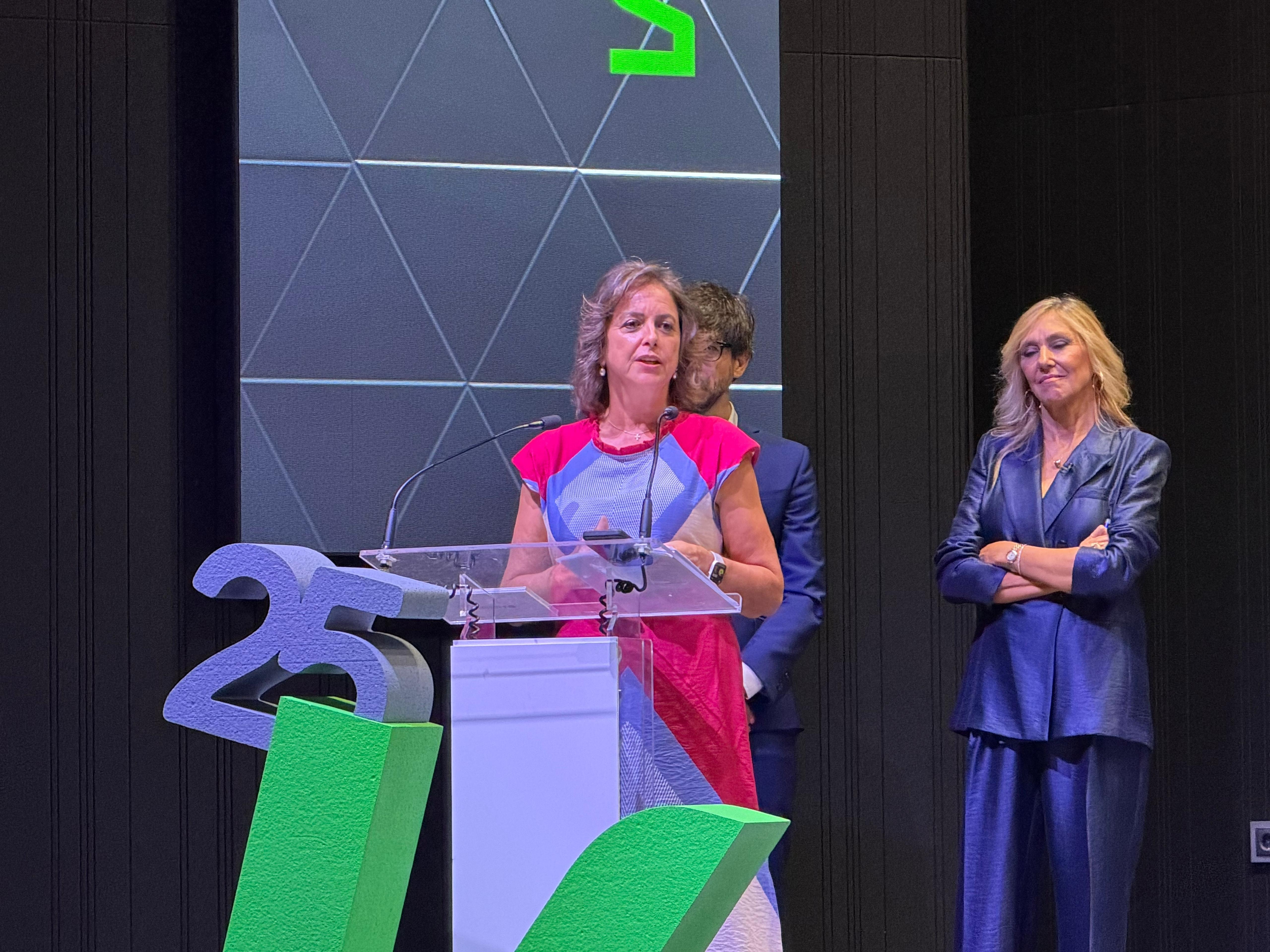 La consejera, durante su intervención en el acto del 25 aniversario de Vialterra.