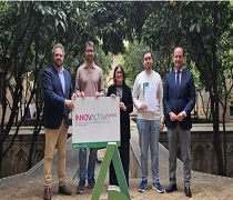 Acto de entrega de las ayudas Innovactiva a los jóvenes emprendedores sevillanos