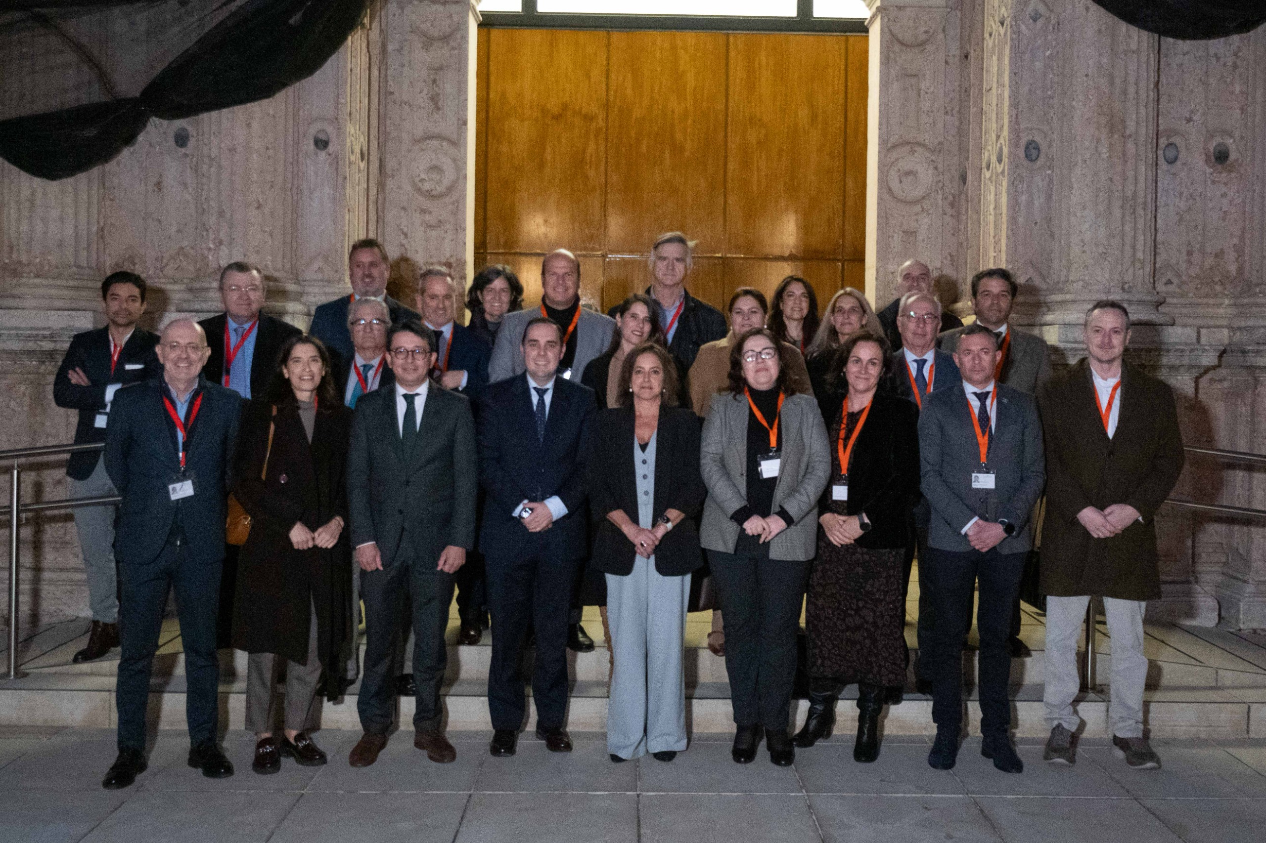 El equipo directivo de la Consejería, junto a los técnicos responsables de la elaboración de la LEGAM y delegados territoriales.