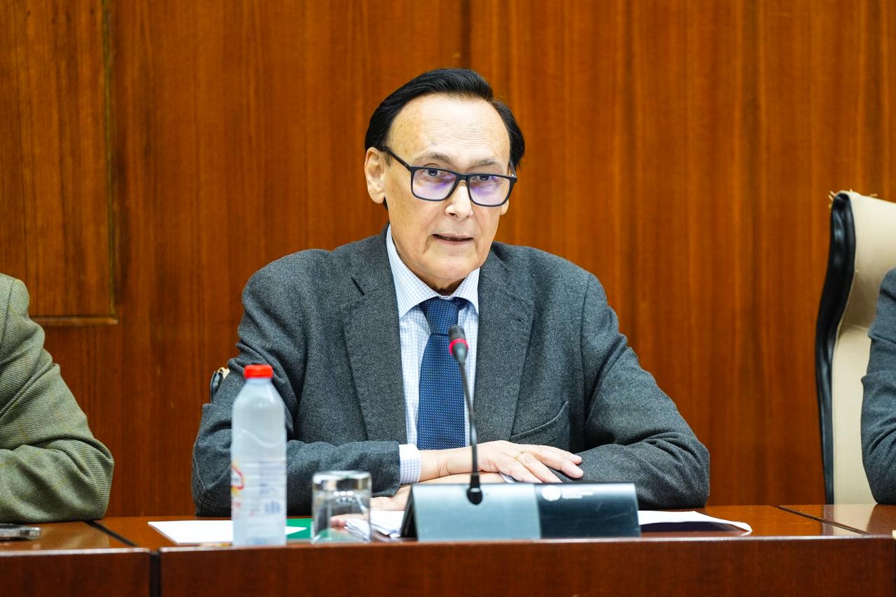 Villamandos en comisión parlamentaria