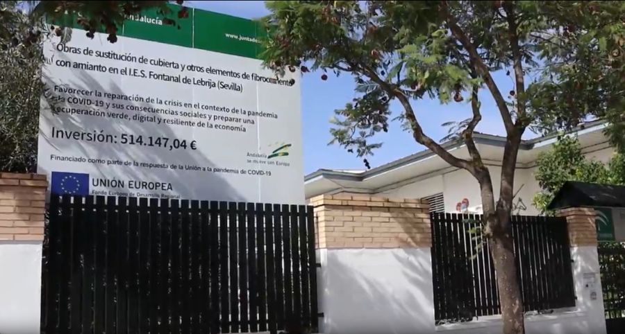 Educación ha invertido más de 538.000 euros en la retirada d...