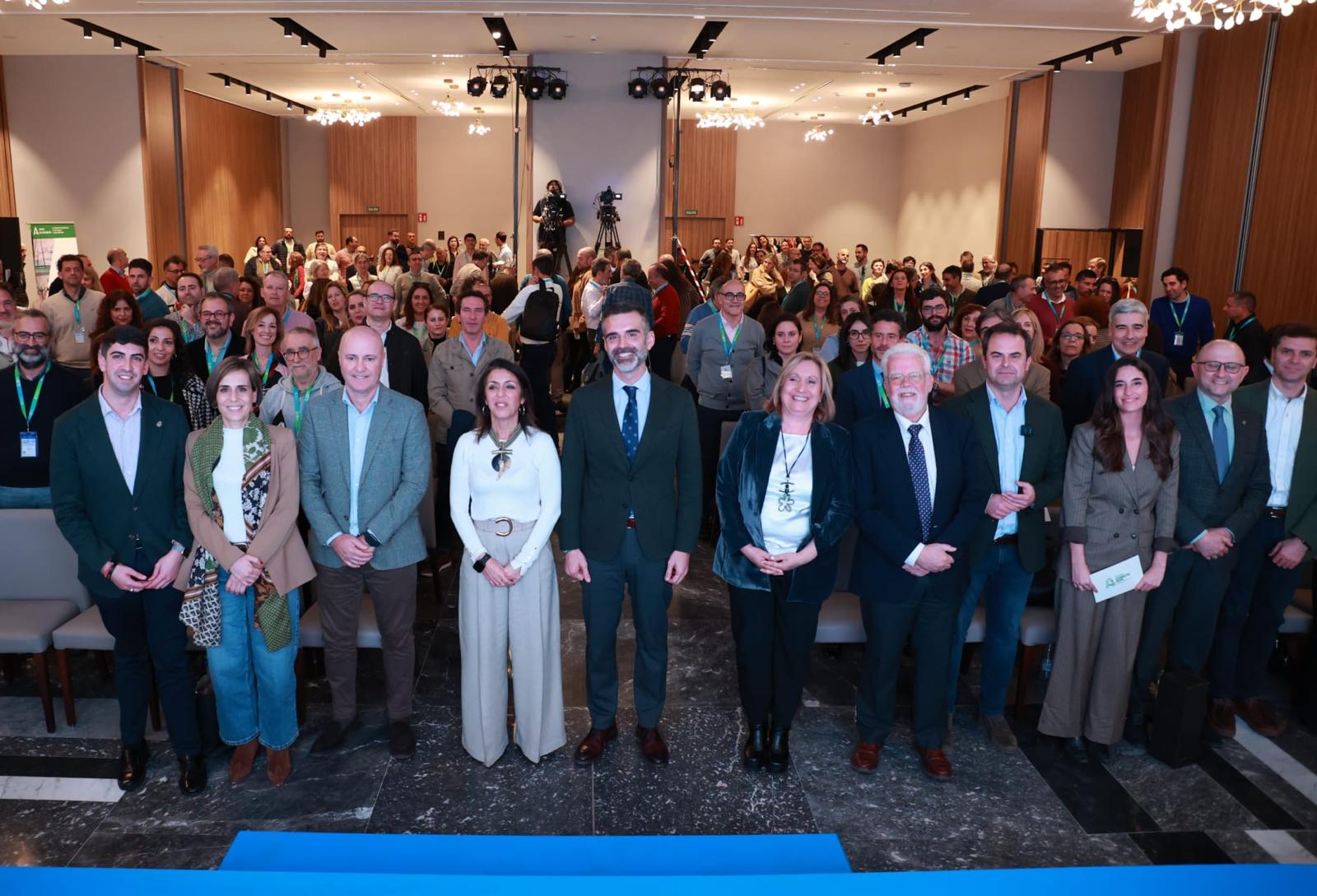 El consejero Ramón Fernández-Pacheco clausura el I Congreso IFAPA Conecta