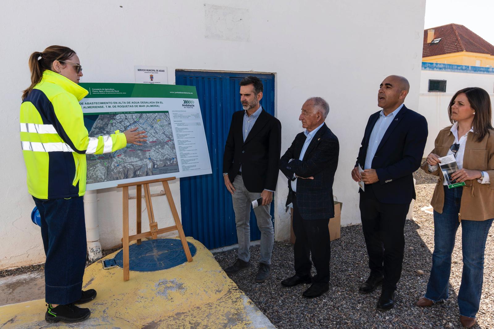 Visita técnica a la red de abastecimiento en alta de agua desalada en Roquetas