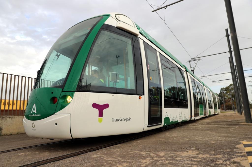 Pruebas móviles del tranvía de Jaén.