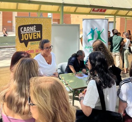 Los días 8 y 10 de septiembre está a disposición de los alumnos en los campus de Linares y Jaén