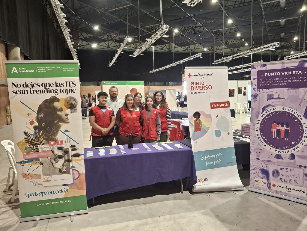 El stand del IAJ también ha contado con el apoyo de la Delegación Territorial de Salud para la prevención de las ITS