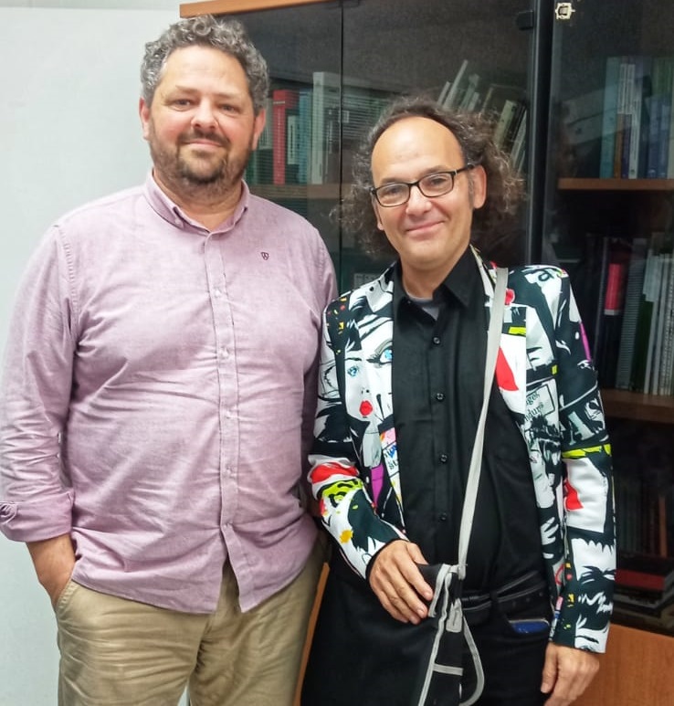 El responsable provincial del IAJ en Sevilla, a la izquierda de la imagen, junto a Ángel Cordero